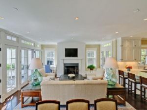 Brooke Shields 4.3 million Hamptons living room - Southhampton house.jpg